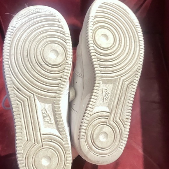 Nike Air Force 1 - Picture 4 of 6